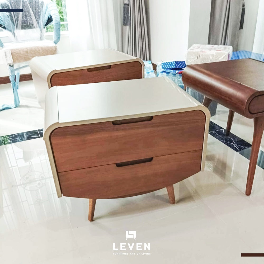 Leven Furniture โต๊ะข้างเตียงไม้ รุ่น อแมนด้า AMANDA