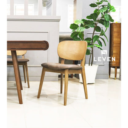 Leven Furniture เก้าอี้ทานอาหารไม้ รุ่น มันเดย์ MONDAY